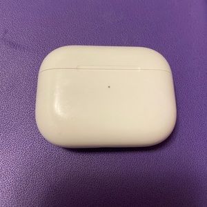AirPods Pro case